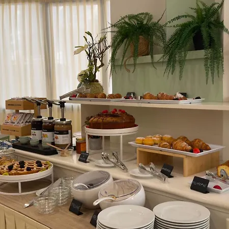 Abay Hotel 3*